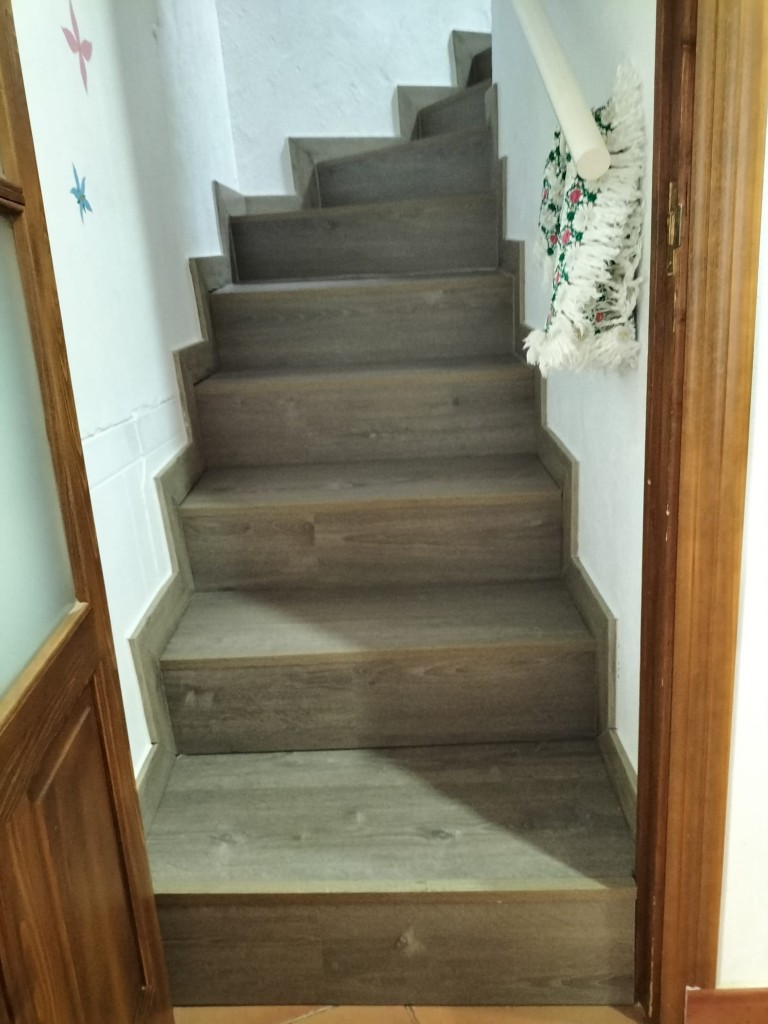 Tarimas y Parquet Ávila - Juan Carlos Jiménez